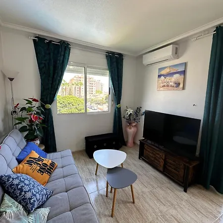 Homely Joven Pura Апартаменти *