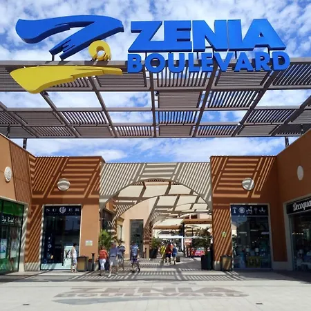 Homely Joven Pura Апартаменти Торрев'єха