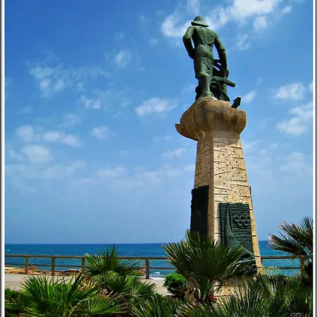 Апартаменти Homely Joven Pura *