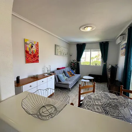 Homely Joven Pura Торрев'єха