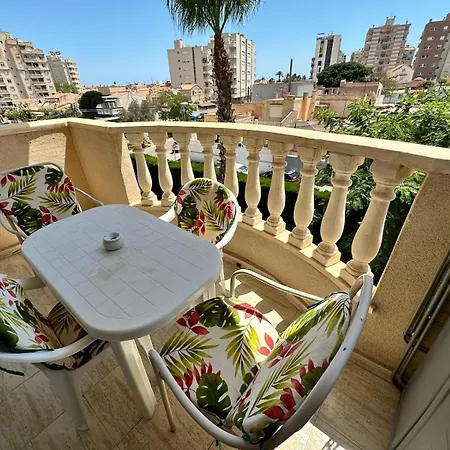 Homely Joven Pura Апартаменти