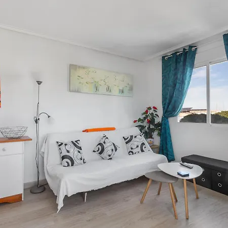 Homely Joven Pura Appartement *