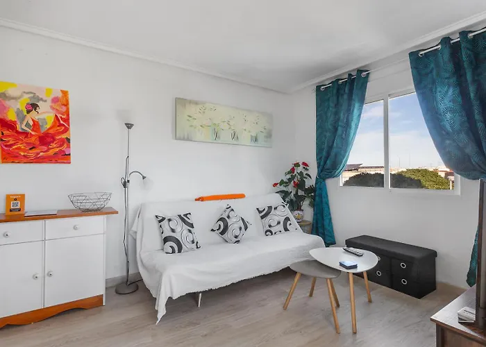 Homely Joven Pura Appartement *