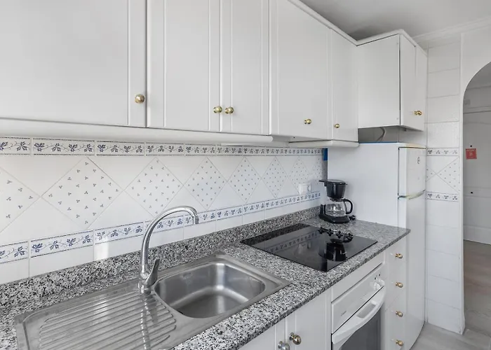 Homely Joven Pura Torrevieja